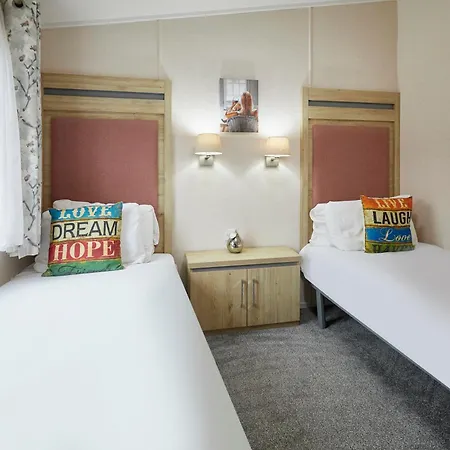 Lodge Primrose With Hot Tub York