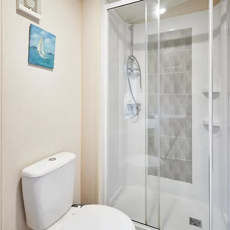 Alojamento de Turismo Selvagem Primrose With Hot Tub