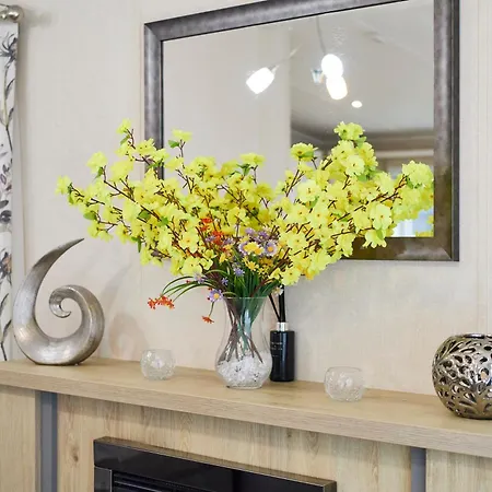 Hytte Primrose With Hot Tub York