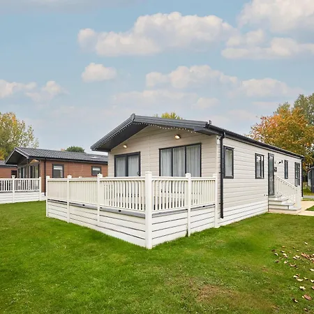 Primrose With Hot Tub