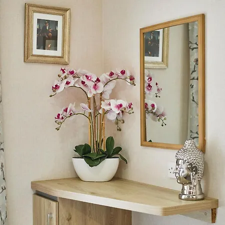 Primrose With Hot Tub Orman Evi